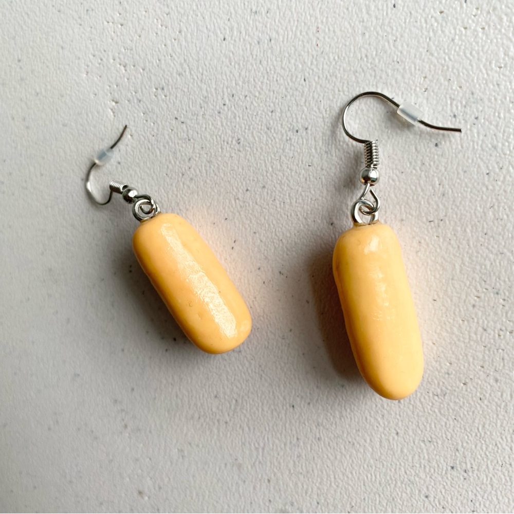 Handmade Hotdog Earrings 🌭 - Picture 5 of 6